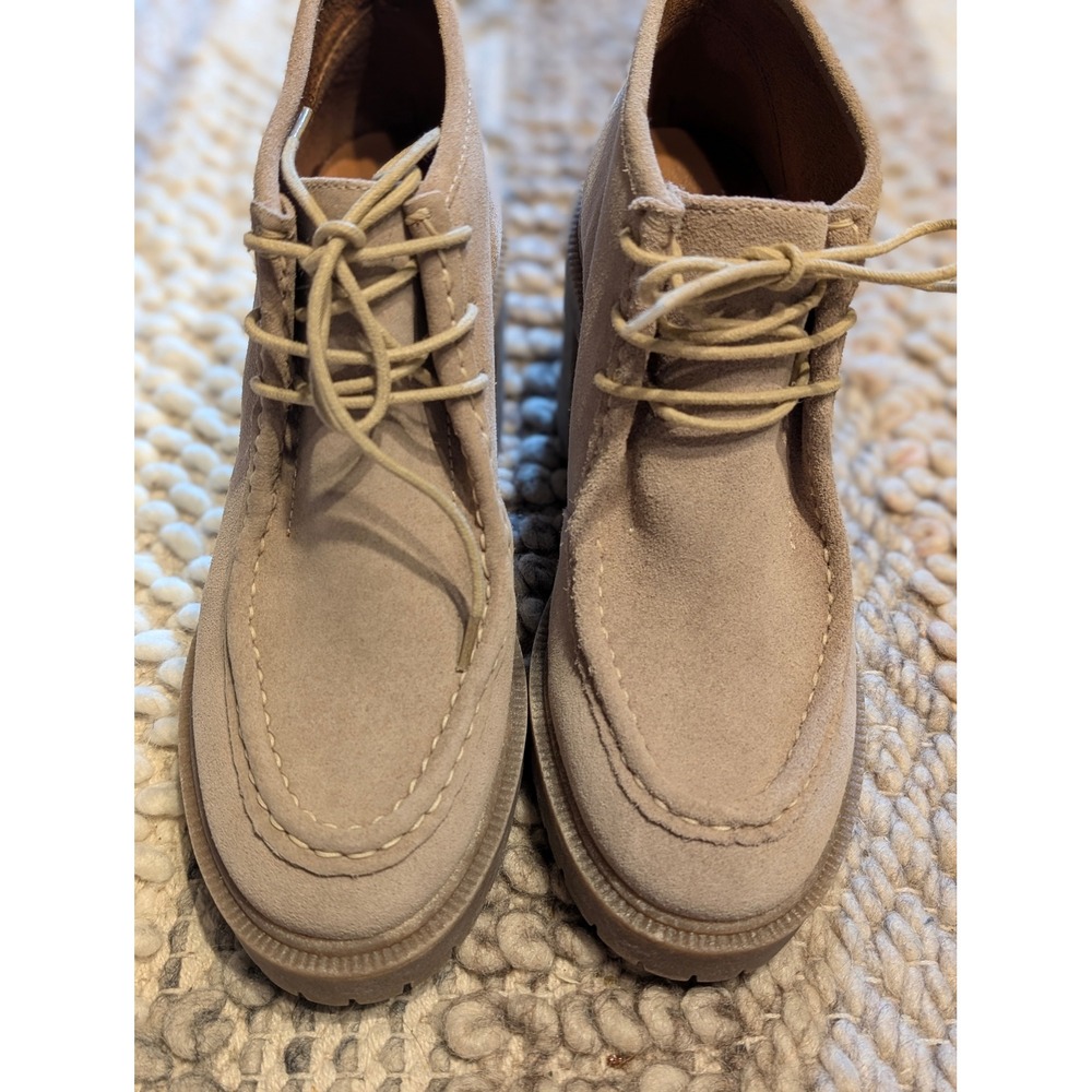Lucky Brand Fynna Suede Platform Booties Sand Tan Lug Sole Lace Up Boots 7 boho